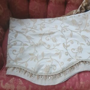 Beaded valance. Gold and beige.